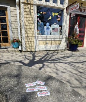 Molly's Logo Sticker 1" x 2"