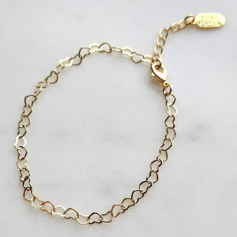 Delicate Gold Heart Link Chain Bracelet
