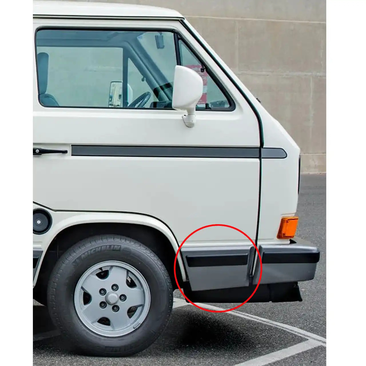 Passenger Side Front Cladding Trim | Van Cafe