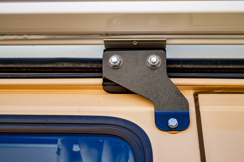 CENTER Awning Bracket for Fiamma 10 and 11.5 foot awnings CENTER Awning Bracket for Fiamma 10 and 11.5 foot awnings