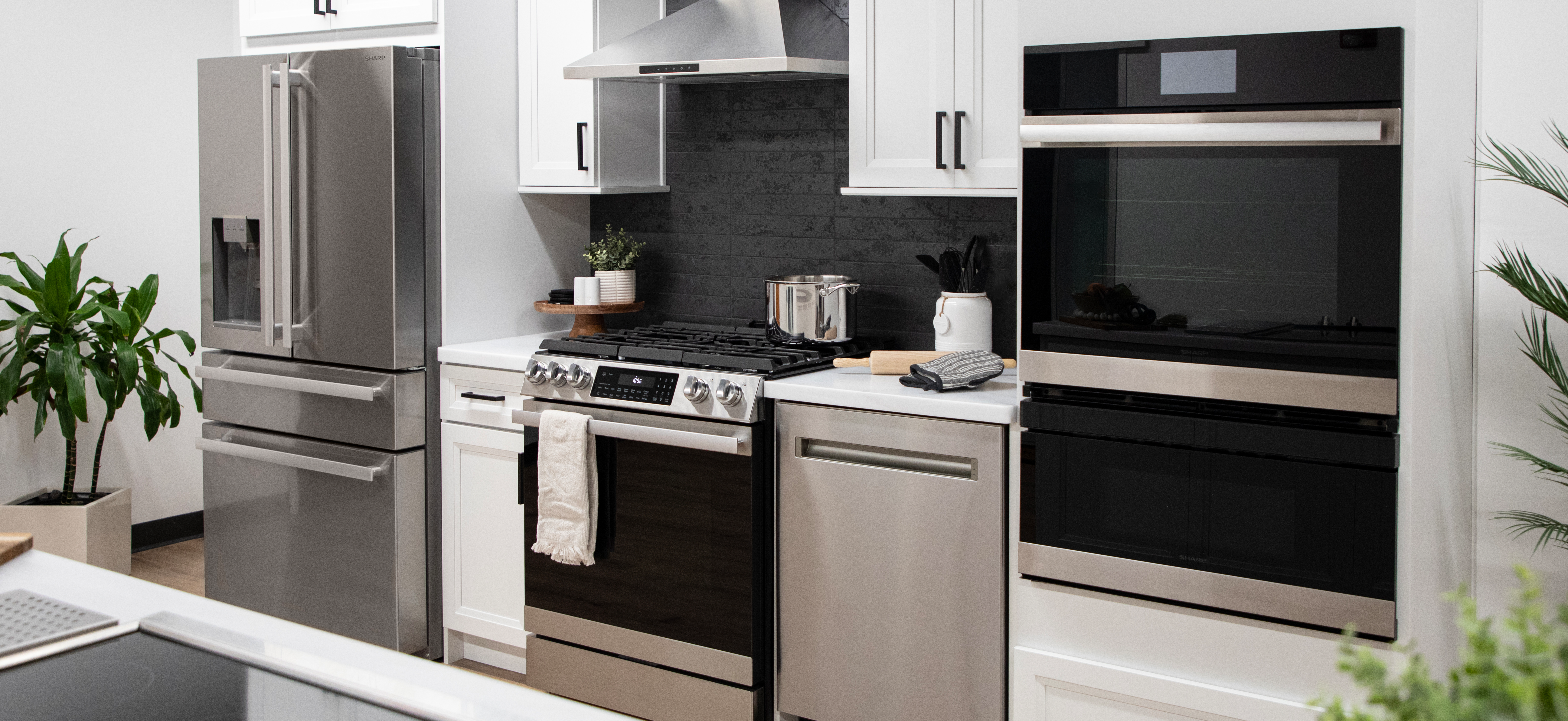 Shop Home Appliances & Kitchen Appliances from Sharp USA