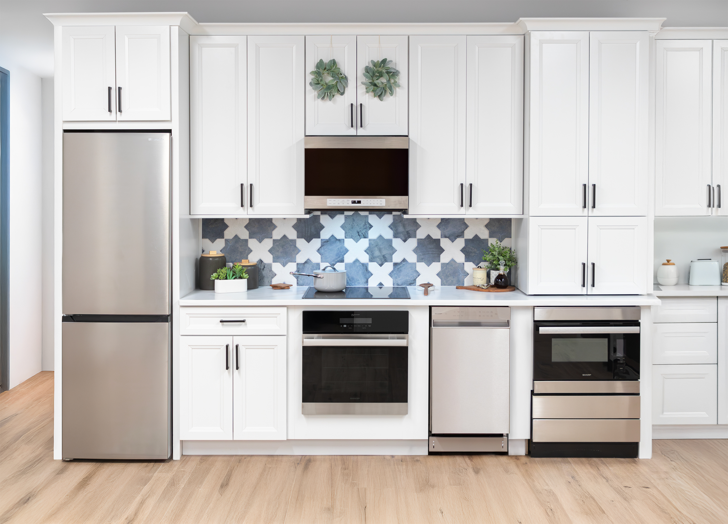 Smart Combi-Steam Oven (SSC2489GS) Lifestyle