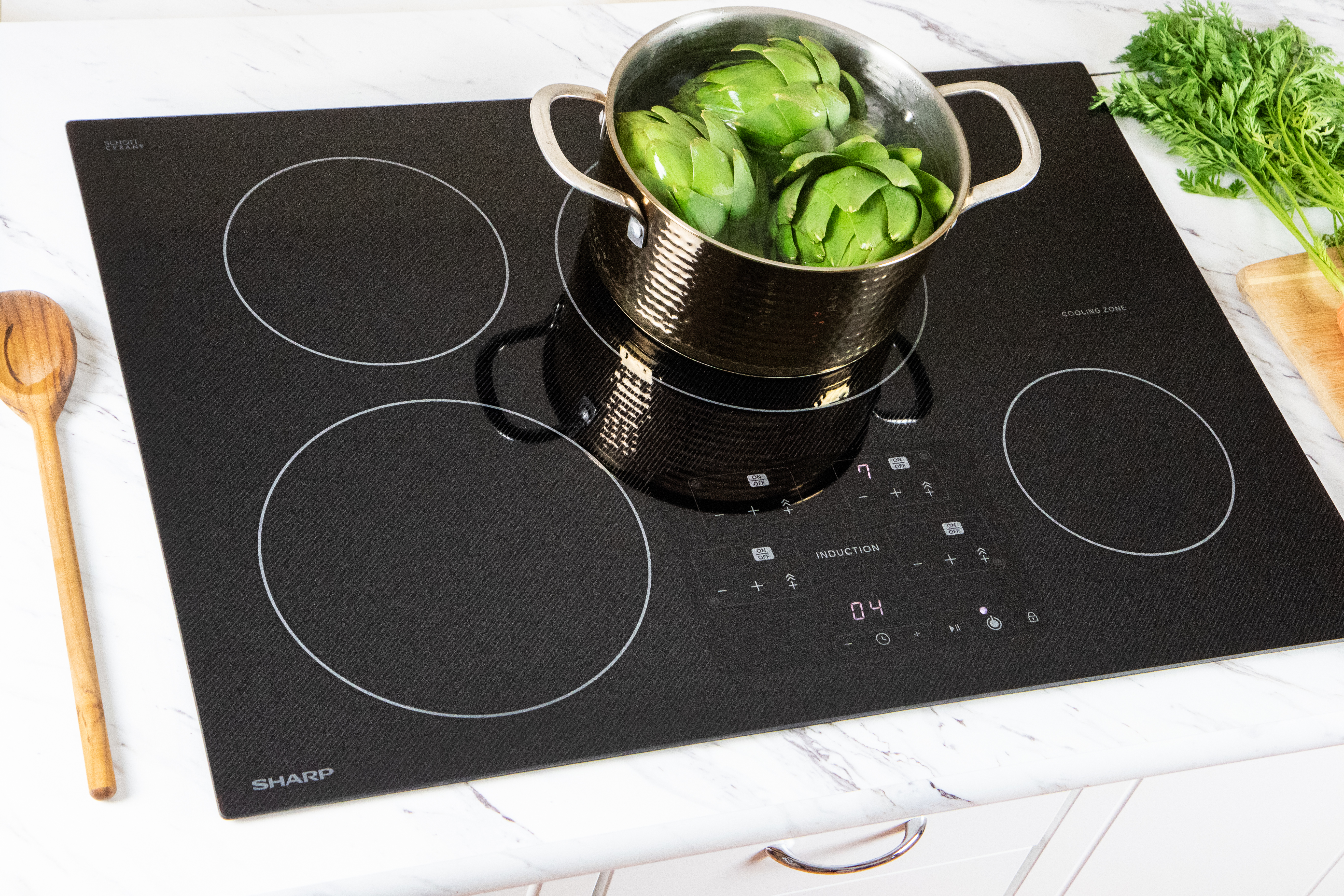 The Sharp 30” Induction Cooktop Made with Premium SCHOTT® Glass (SDH3042DB)