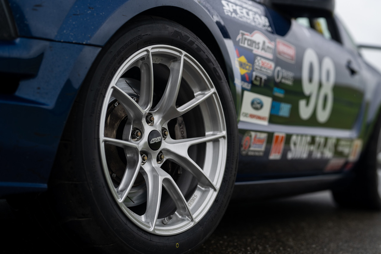 Apex 18x11