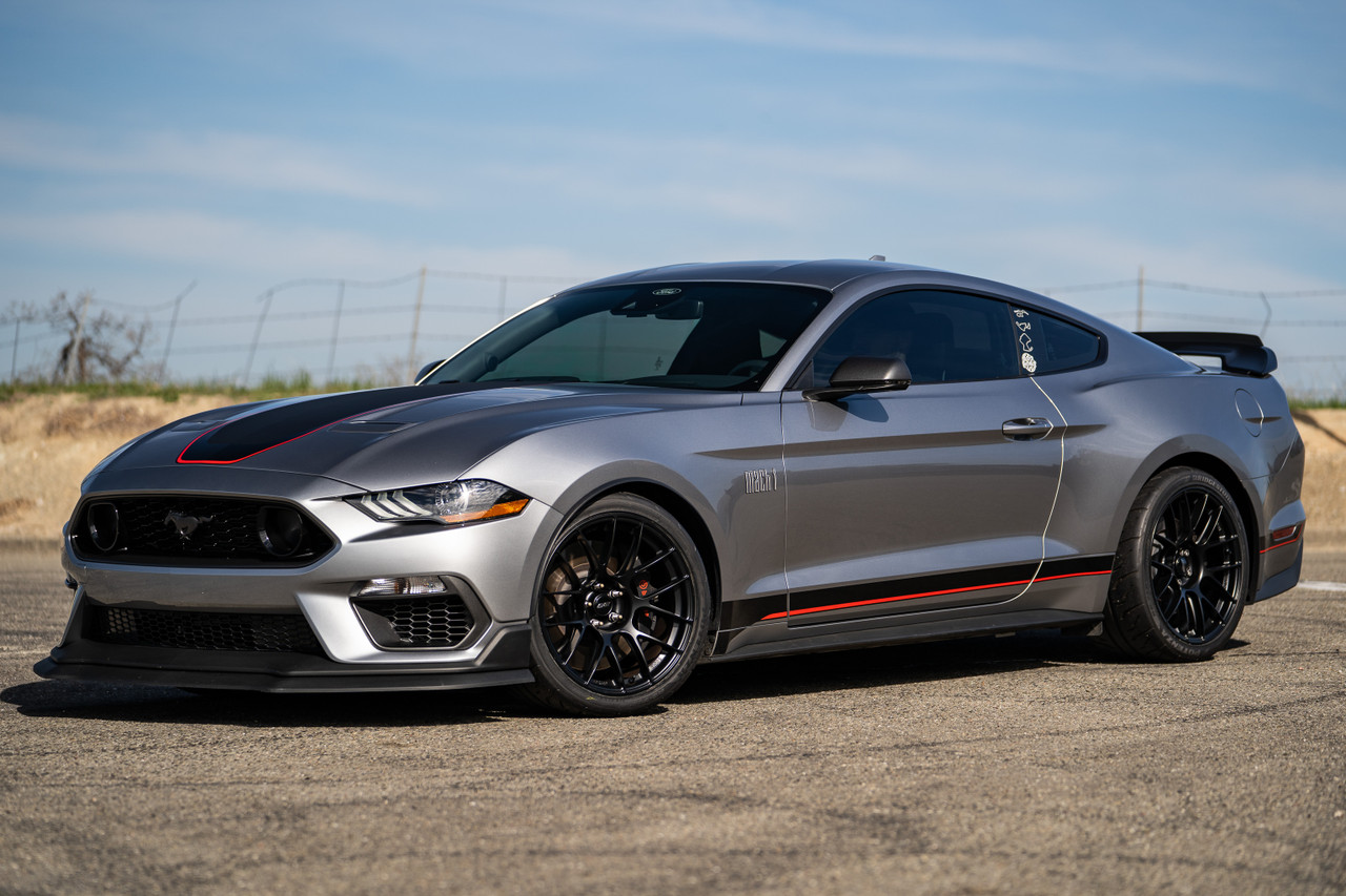 Apex 19x11