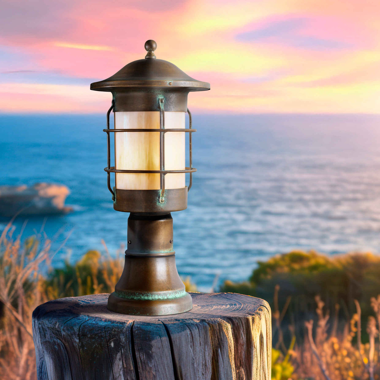 Steamlined Moderne Nautical Pier Light Elevated Art Deco Outdoor