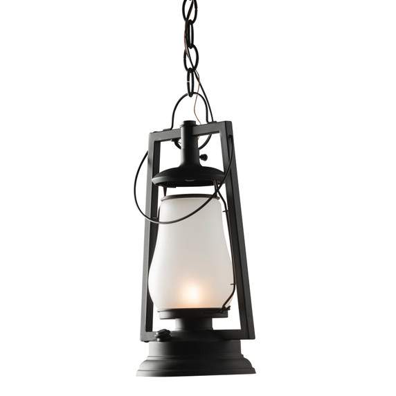  A rustic reproduction of a 19th-century, Dietz hot blast chain mounted pendant lantern from the frontier days of the Wild West with a black finish and frosted shade.