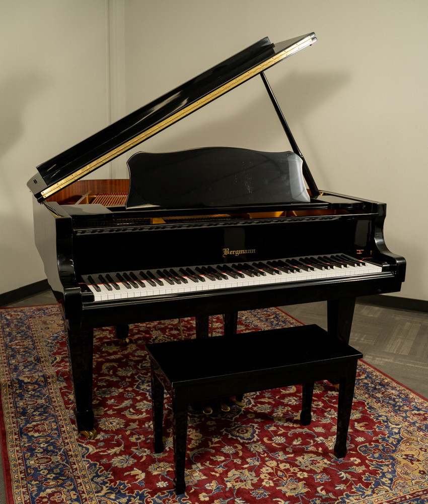 Bergmann 411 TG-150 Grand Piano or Polished Ebony
