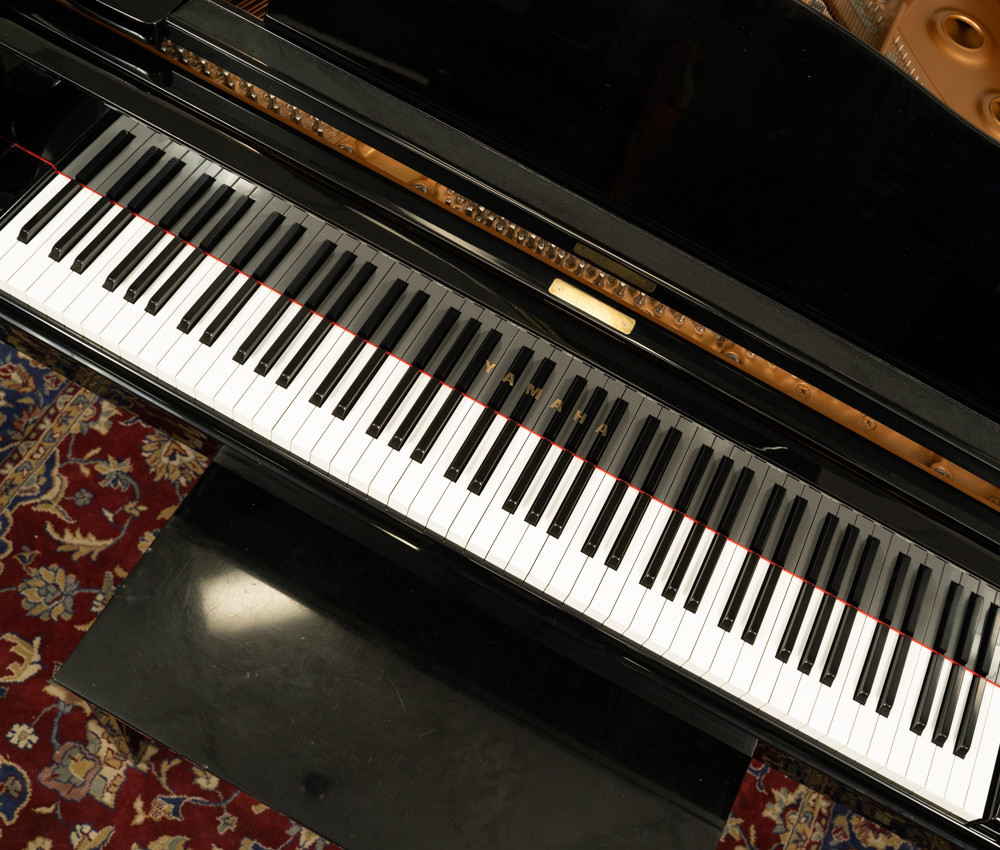 Yamaha 57 C2 Grand Piano or Polished Ebony or SN 5563212