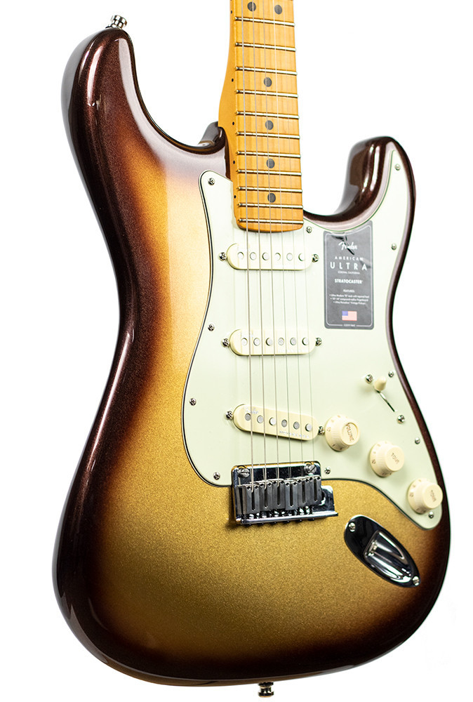 Fender Pre-Owned Fender American Ultra Stratocaster, Maple Fingerboard - Mocha Burst