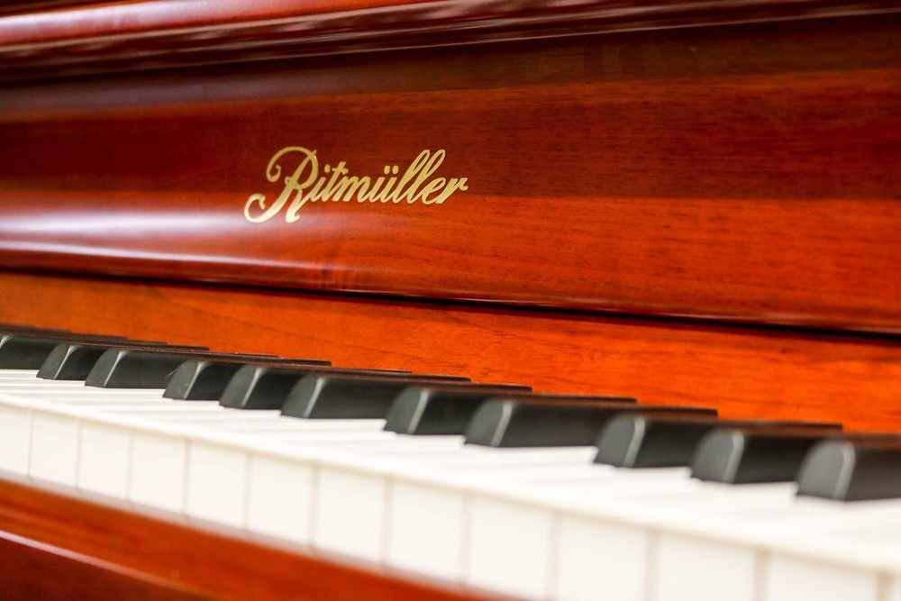 Ritmuller Ritmuller UP110RB Classic Series Upright Piano - Cherry