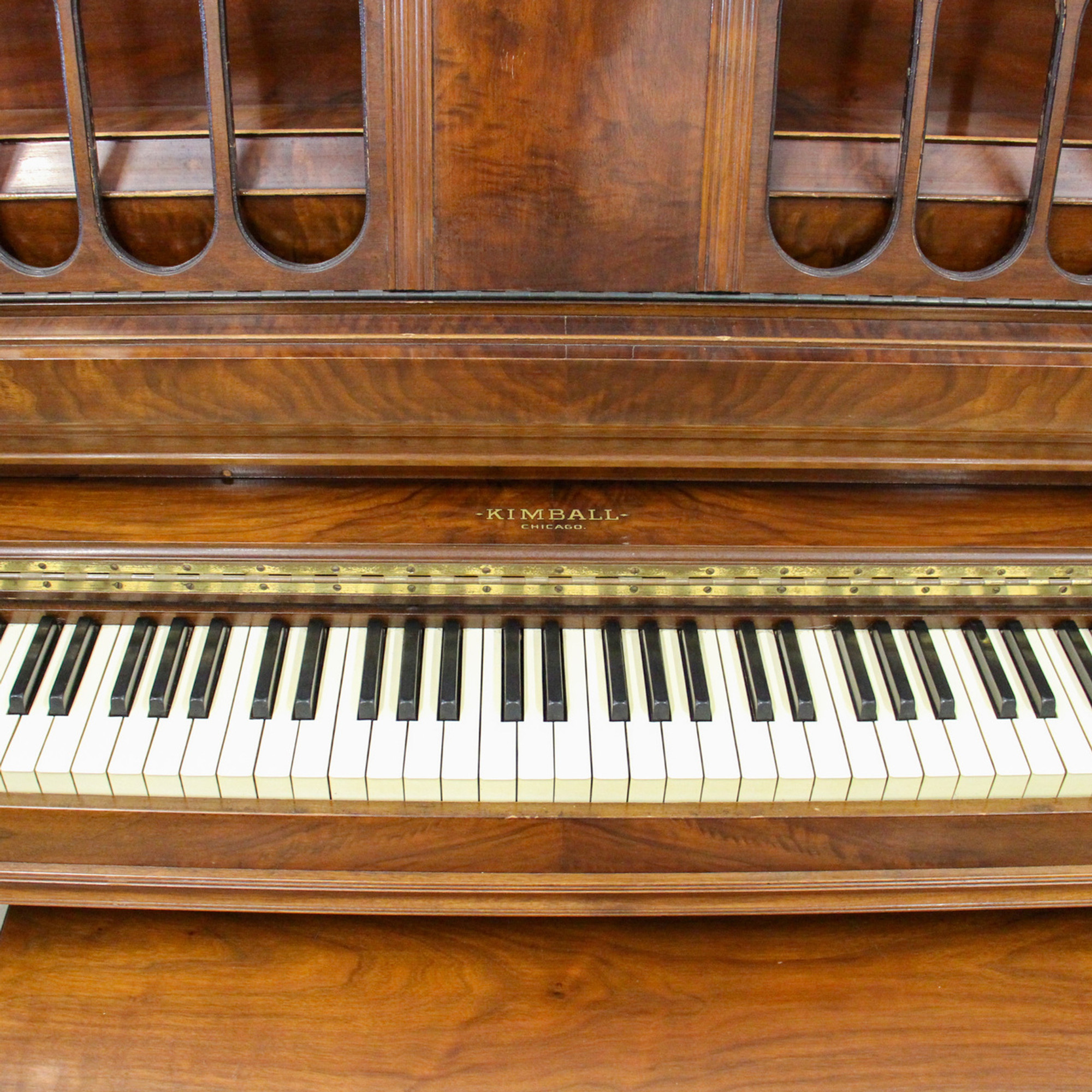 used schimmel piano chicago