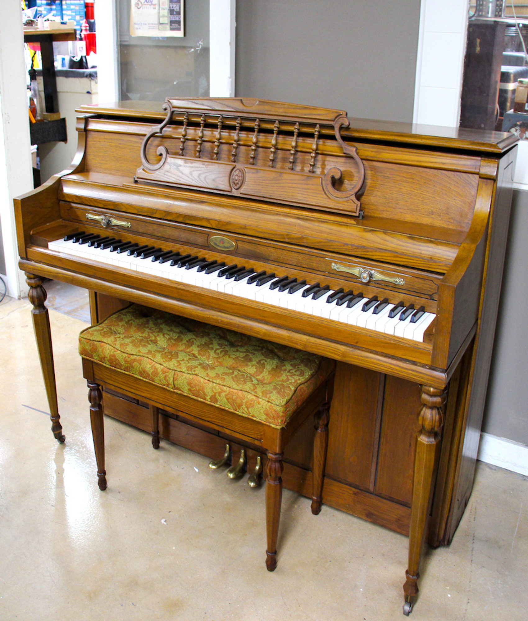 wurlitzer spinet piano