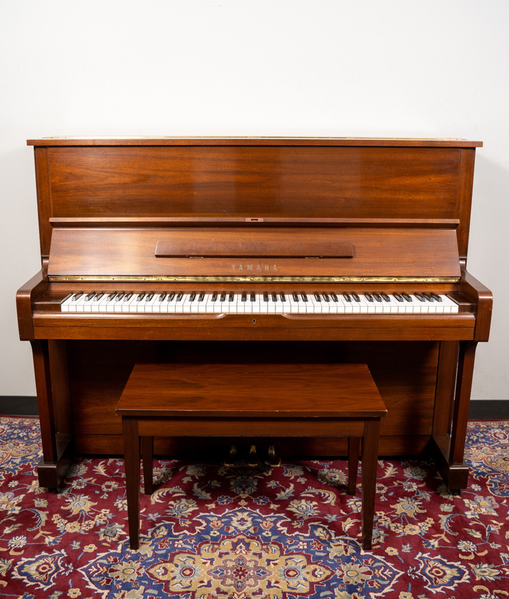 u1j yamaha piano price