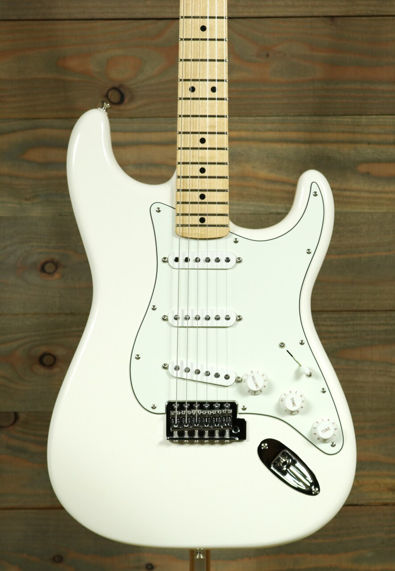 fender strat arctic white