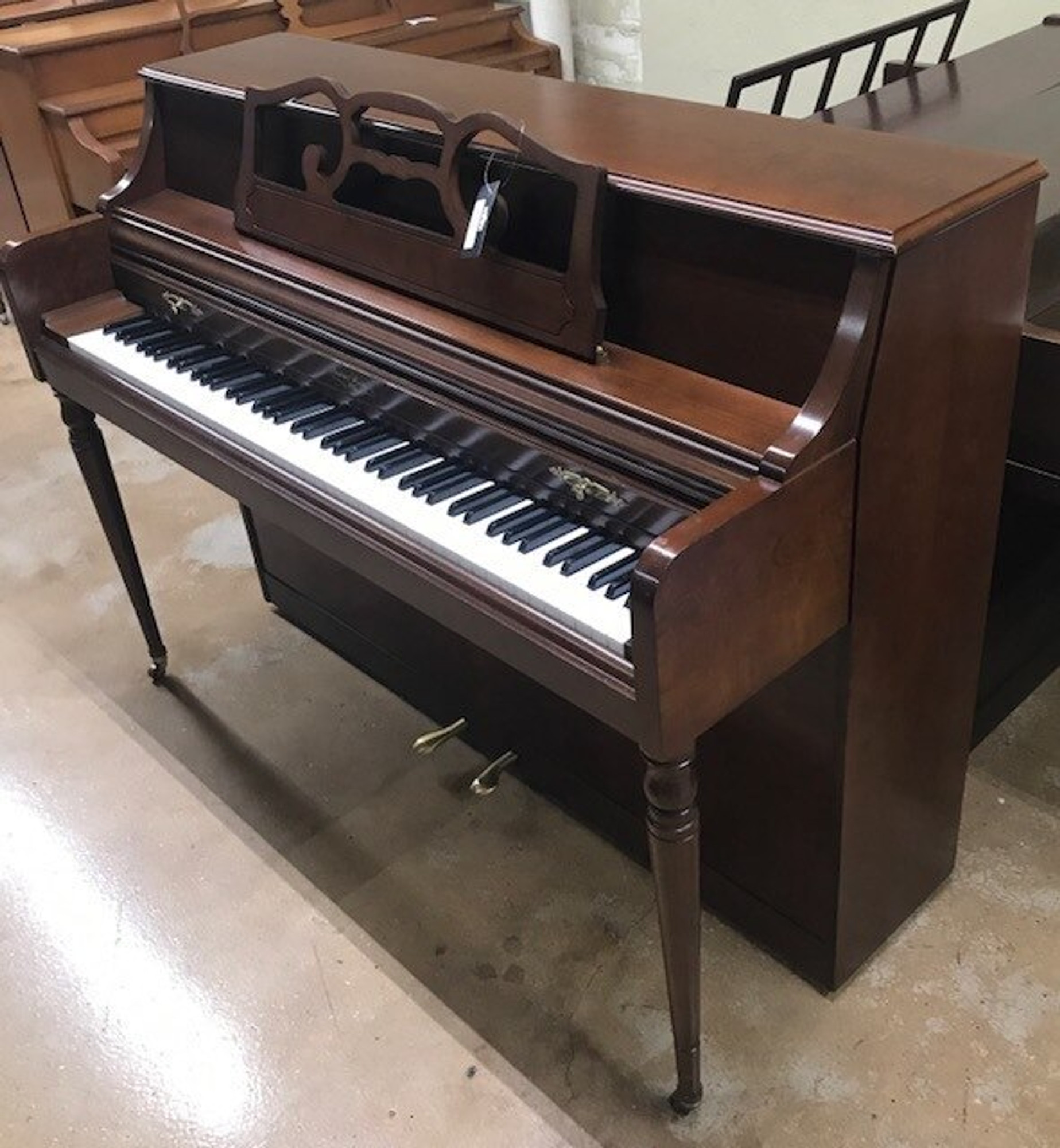 old wurlitzer piano value 32305