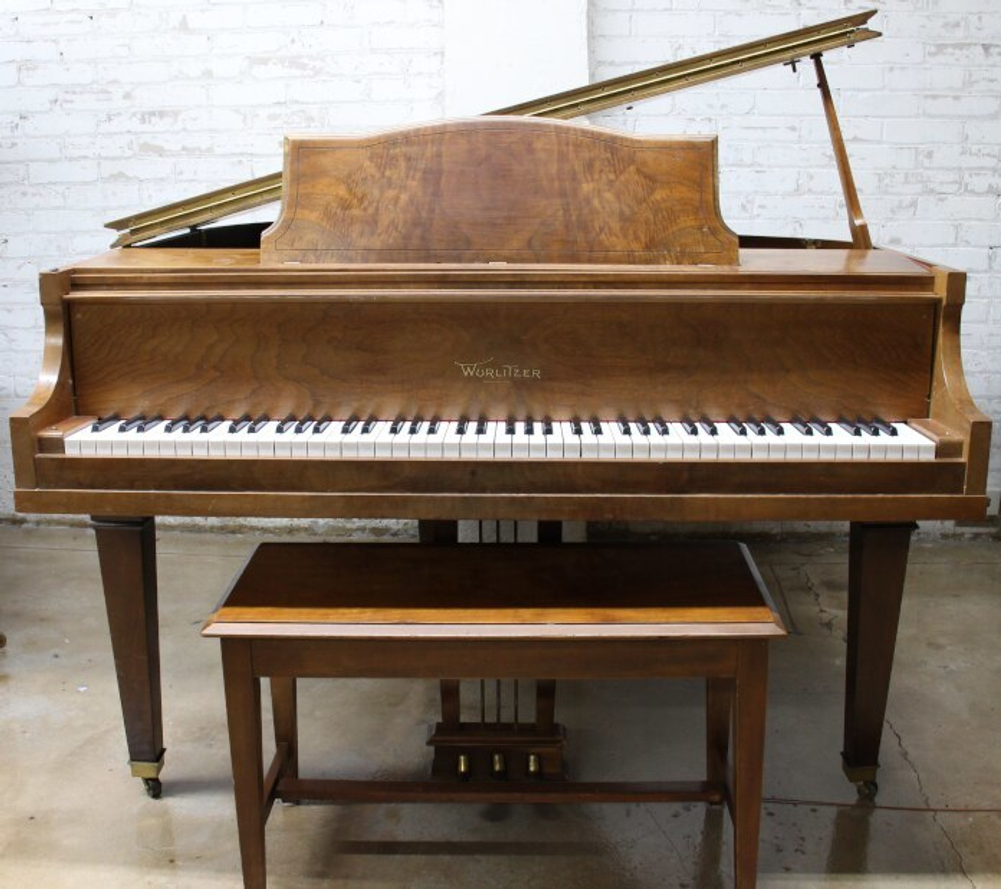 wurlitzer grand g411 measurements