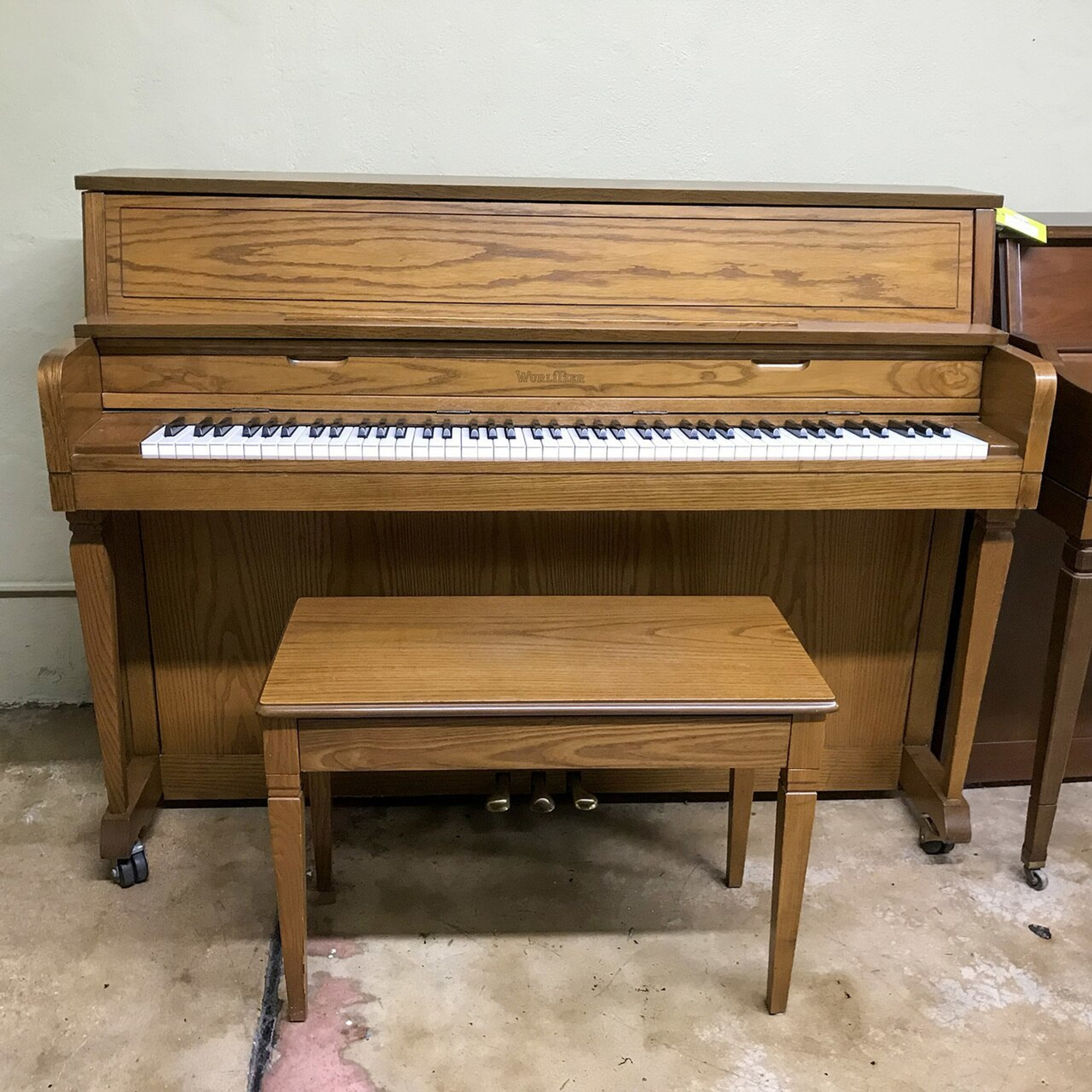 small wurlitzer spinet piano