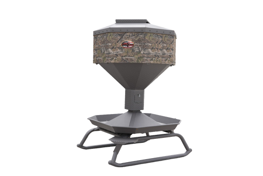 MB RANCH KING - 1500 LB MIGHTY MIDGET PROTEIN FEEDERS MB RANCH KING - 1500 LB MIGHTY MIDGET PROTEIN FEEDERS