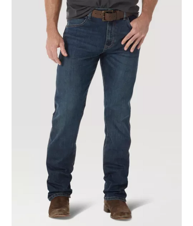 WRANGLER- MEN'S RETRO SLIM STRAIGHT LEG JEANS IN PORTLAND