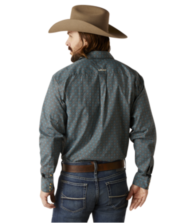 ARIAT- MEN'S BRODERICK CLASSIC FIT SHIRTCO