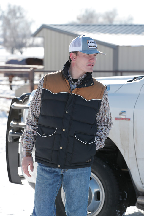 CINCH- MEN'S QUILTED VEST IN BLACK