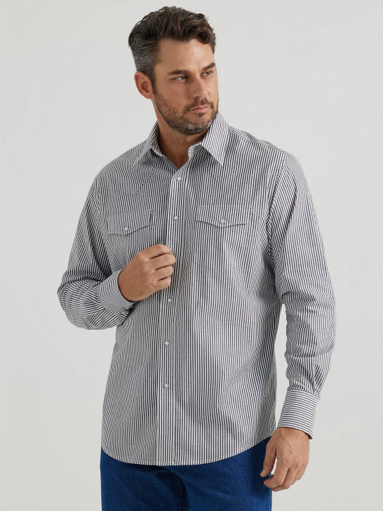 WRANGLER- MEN'S WRINKLE RESIST LONG SLEEVE WESTERN SNAP STRIPE SHIRT IN BLACK STRIPE