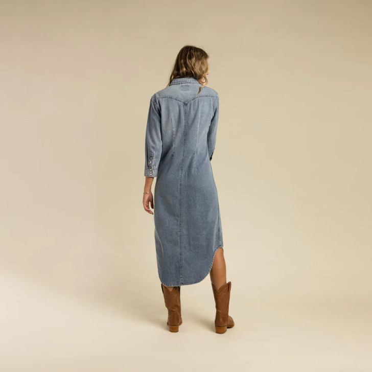 SENDERO PROVISIONS CO.- WOMEN'S ANNIE PEARL SNAP SHIRTDRESS IN BLUE DENIM
