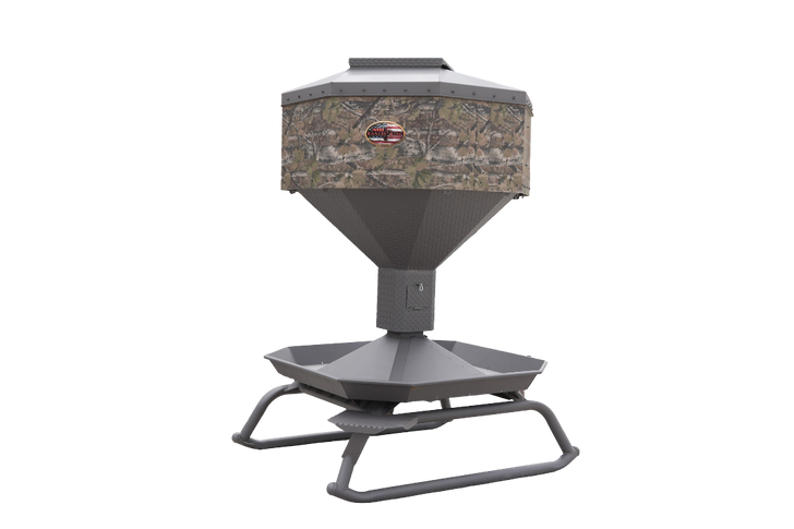 MB RANCH KING - 1500 LB MIGHTY MIDGET PROTEIN FEEDERS