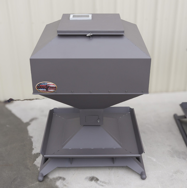 MB RANCH KING - 1000 LB MIGHTY BUCK PROTEIN FEEDER