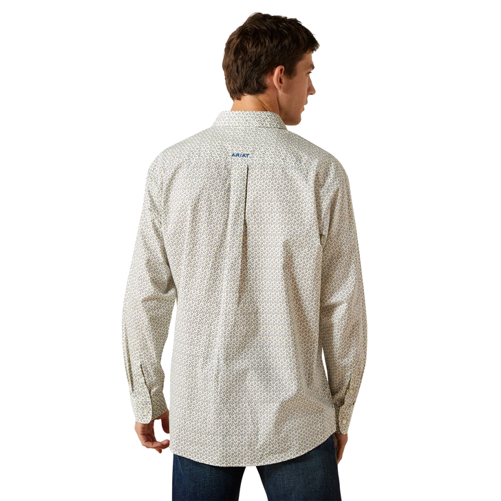 ARIAT - MEN'S STEVY CLASSIC FIT LONG SLEEVE SHIRT IN CREAM
