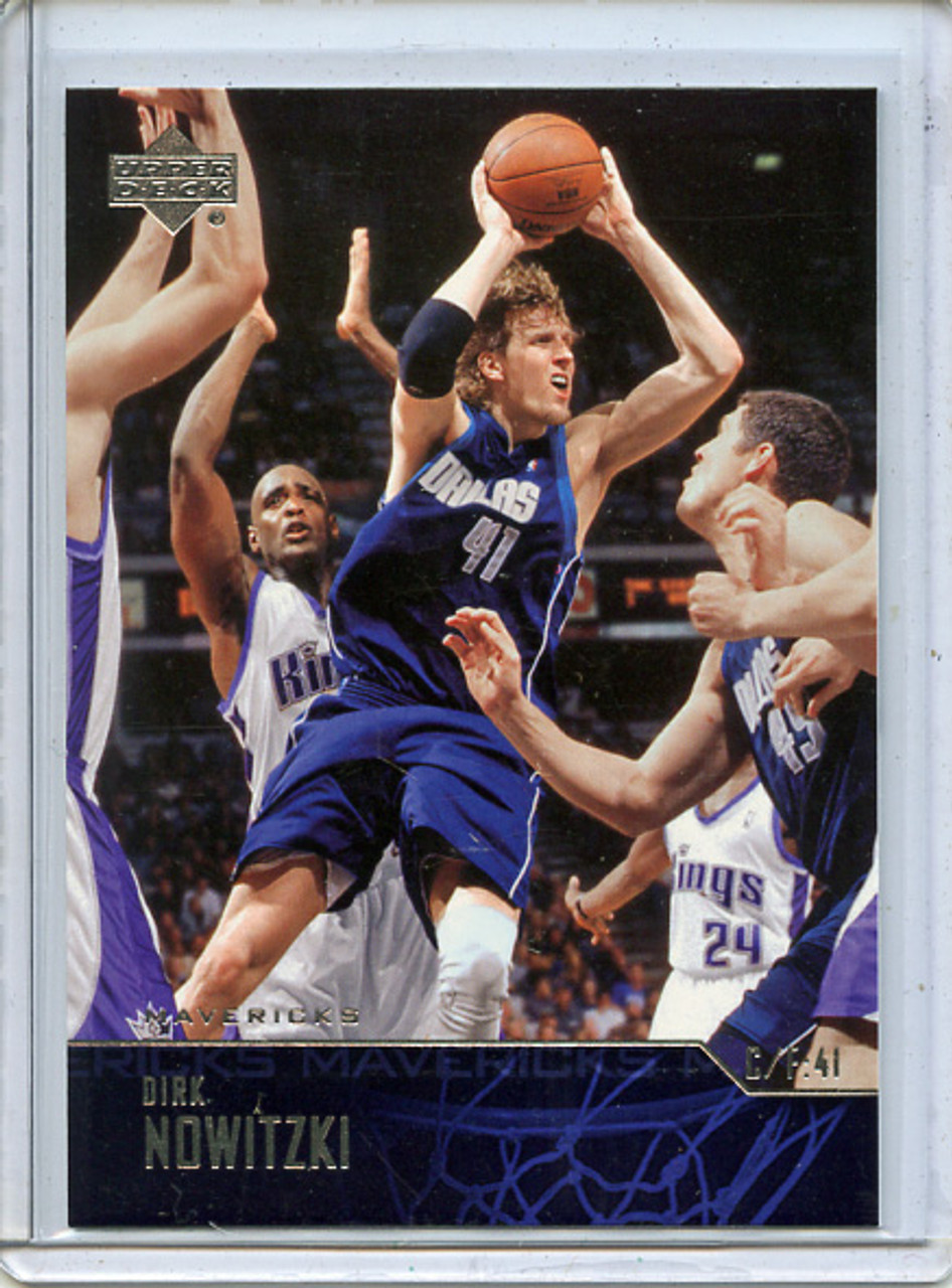 Dirk Nowitzki 2003-04 Upper Deck #43