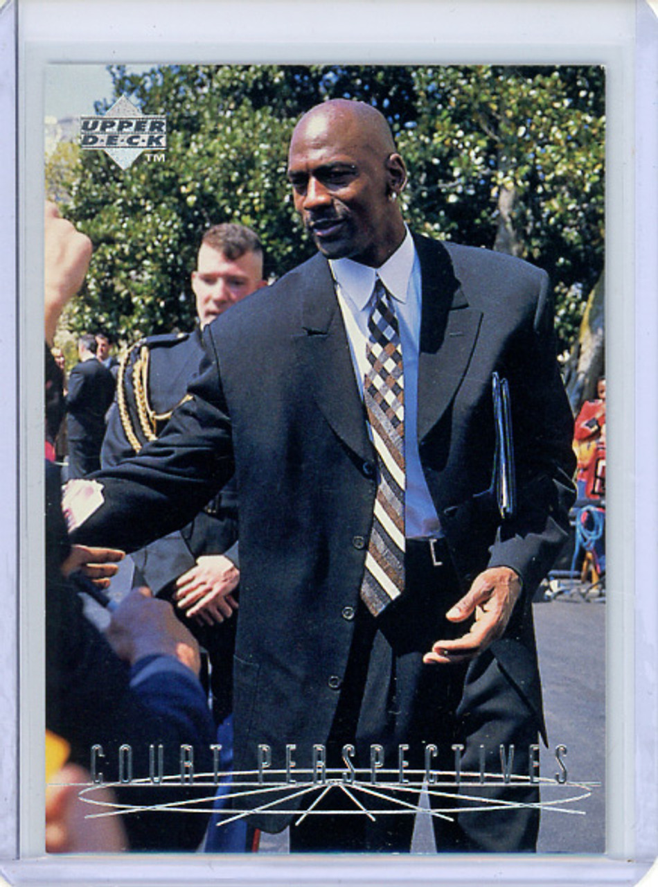 Michael Jordan 1997-98 Upper Deck #165 Court Perspectives (CQ)