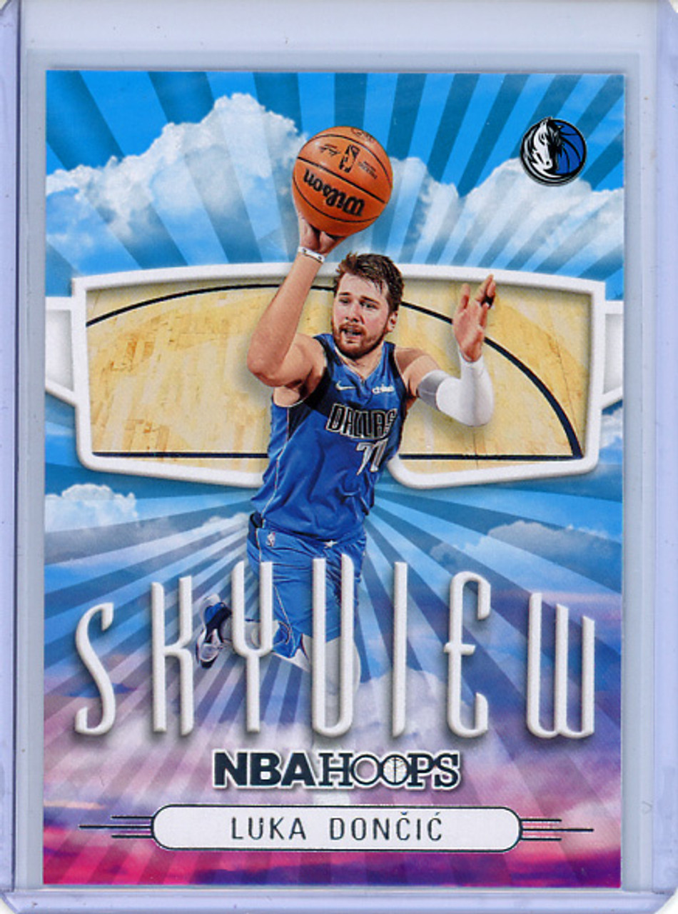 Luka Doncic 2022-23 Hoops, Skyview #8 (CQ)