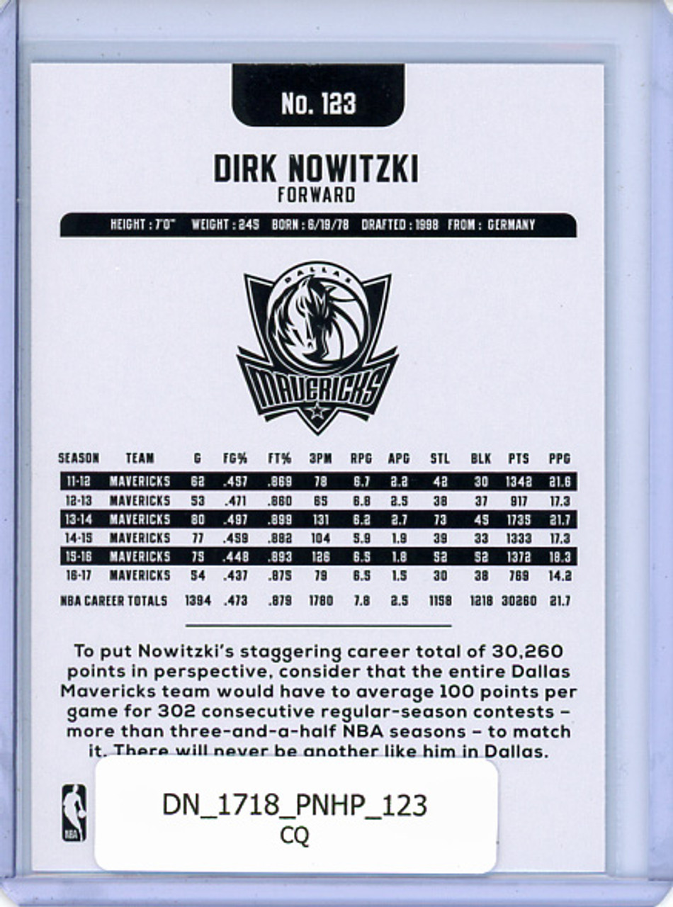 Dirk Nowitzki 2017-18 Hoops #123 (CQ)