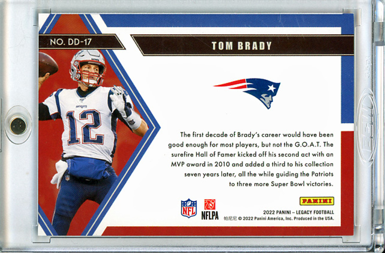 Tom Brady 2022 Legacy, Decade of Dominance #DD-17 Green (#031/100) (CQ)