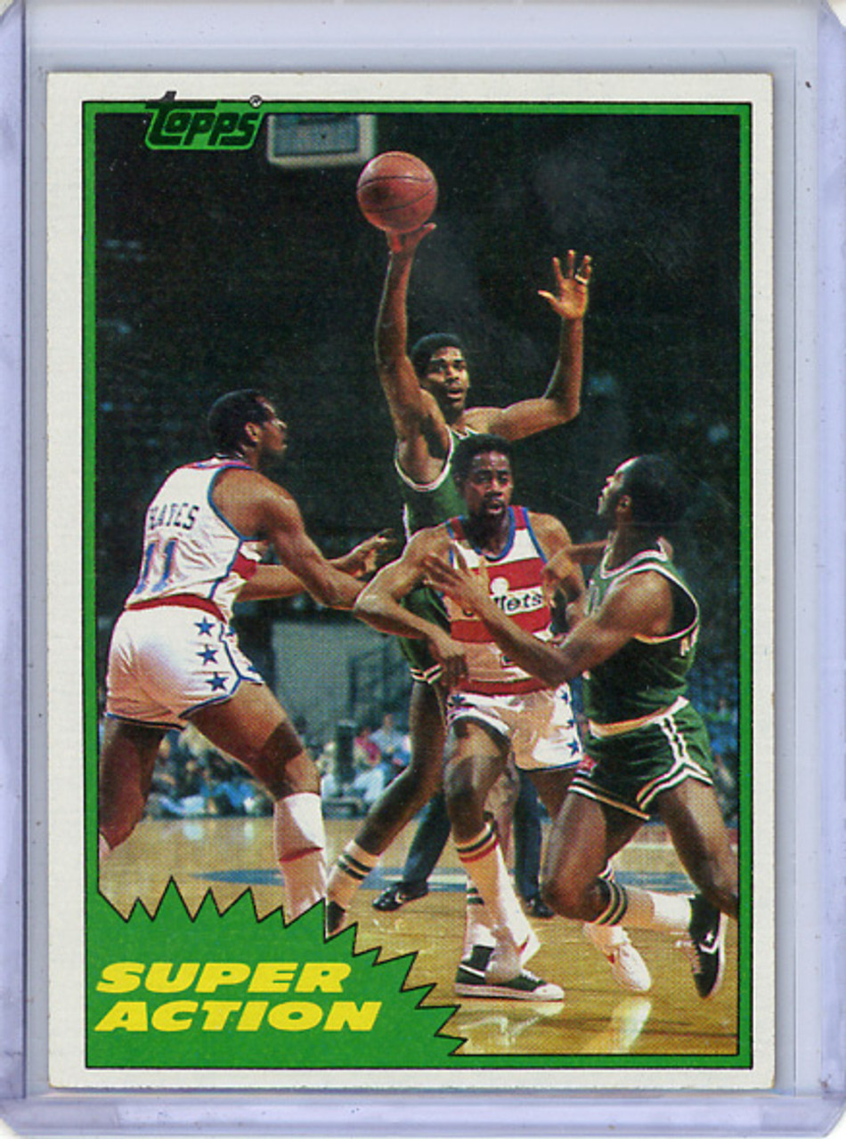 Robert Parish 1981-82 Topps #E108 Super Action (NM) (1) (CQ)