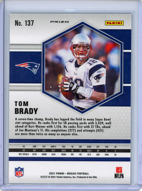 Tom Brady 2021 Mosaic #137 Yellow Reactive (1) (CQ)