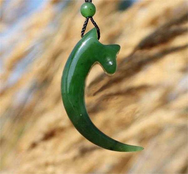 Image of Genuine Natural Nephrite Jade Talon Pendant On Cord