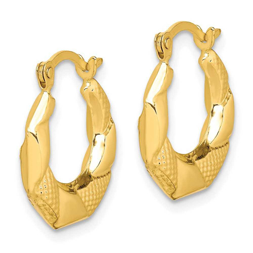 Image of 16mm 10k Yellow Gold Scalloped Textured Hollow Hoop Earrings 10ER254
