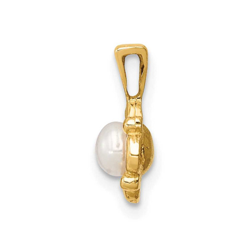 Image of 14K Yellow Gold Madi K 4-5mm White Button Freshwater Cultured Pearl Pendant