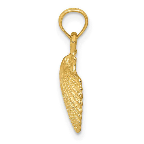 Image of 14K Yellow Gold Scallop Shell Pendant K2968