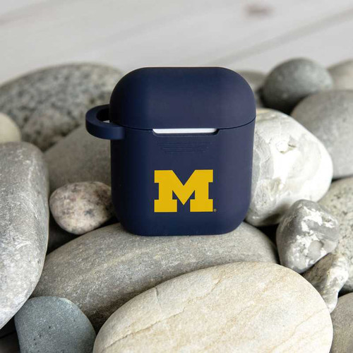 Image of Michigan Wolverines Silicone Case Cover Compatible with Apple AirPods Battery Case - Navy Blue C-APA1-107