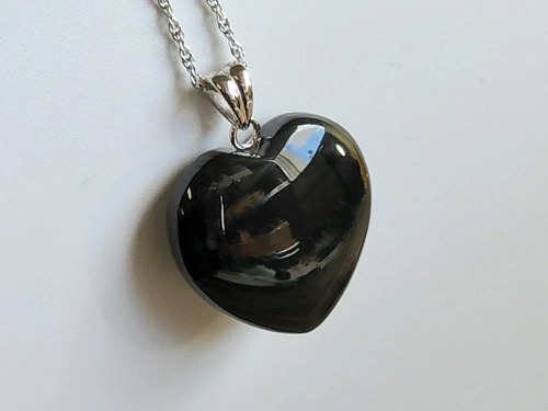 Natural Australian Black Nephrite Jade Heart Pendant, 22mm