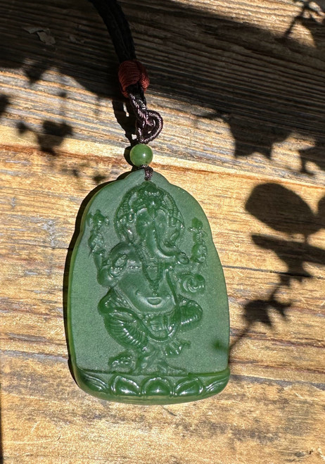 Natural Nephrite Jade GANESHA Buddha Pendant 57mm