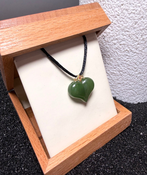 Natural Nephrite Jade 18k Siberian Heart Pendant - No Chain 14mm