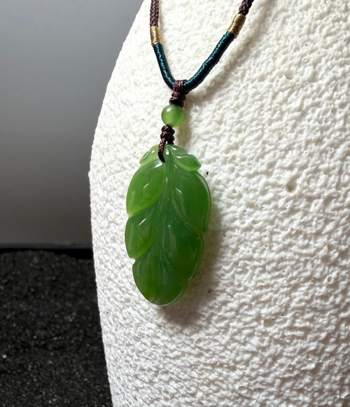 Natural Siberian Nephrite Jade Leaf Pendant, 29mm