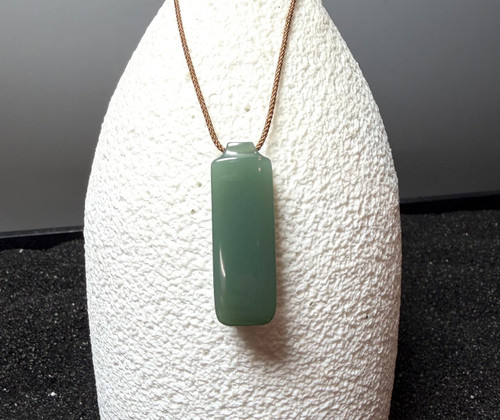 Natural Nephrite Jade Siberian Happy Drop Pendant , 35mm