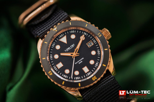 Lum-Tec Mens Watch 39mm Solar Marine 8 w/ 300m Water Resistance & Super-Luminova