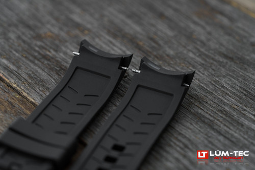 Lum-Tec Combat B 22mm Black FKM Rubber Strap with Bronze-Toned Buckle
